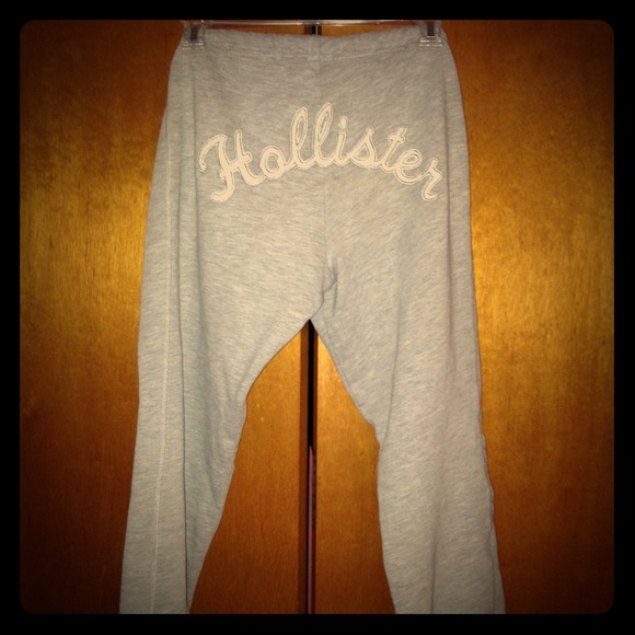 Hollister Capri sweatpants