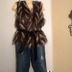 Super cute furry vest!  LG/XLG.  NWT!