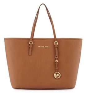 NYE MARKDOWN TODAY ONLY. Michael Kors Jet Set Tote