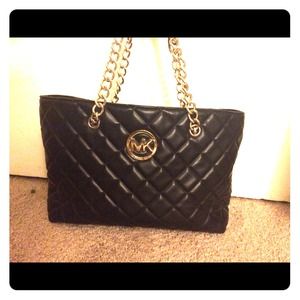 Beautiful Michael Kors purse