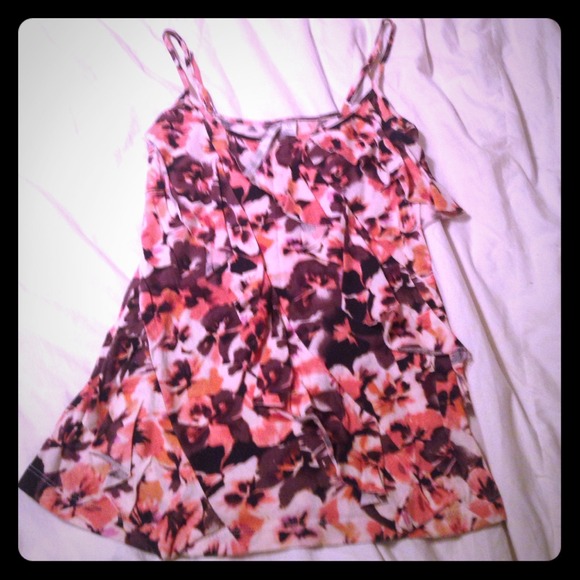 LC Lauren Conrad Ruffle floral top