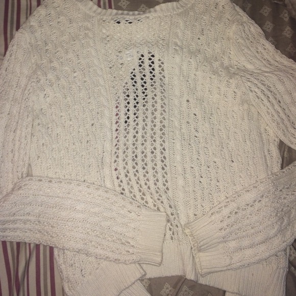 Bethany Mota sweater