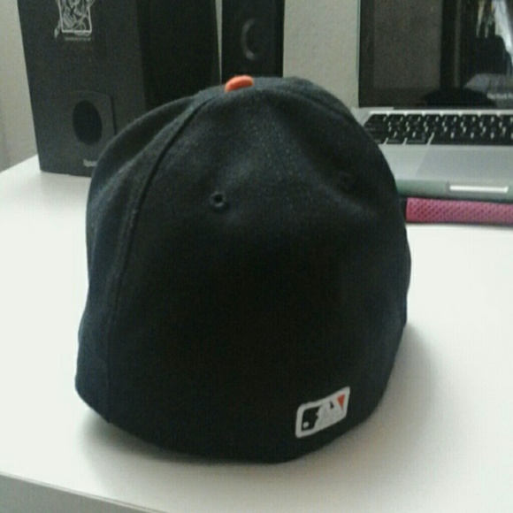 GIANTS Hat - Picture 2 of 4