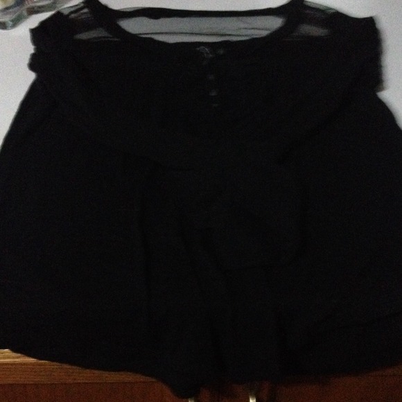 Black log sleeve top, mesh shoulders