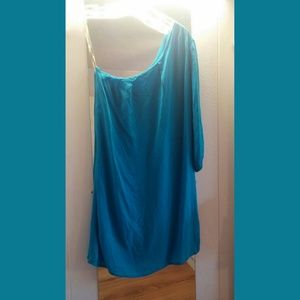 💋SOLD💋 Turquoise one-sleeve blouse