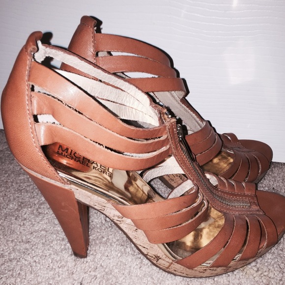 ❌SOLD❌Michael Kors Gladiator heels! - Picture 2 of 3