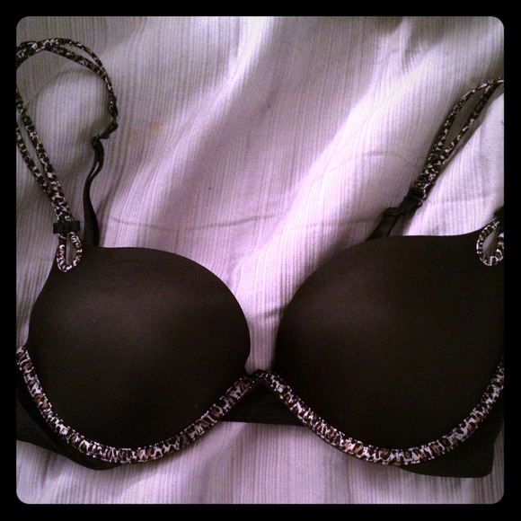 36B Victoria's Secret push up bra