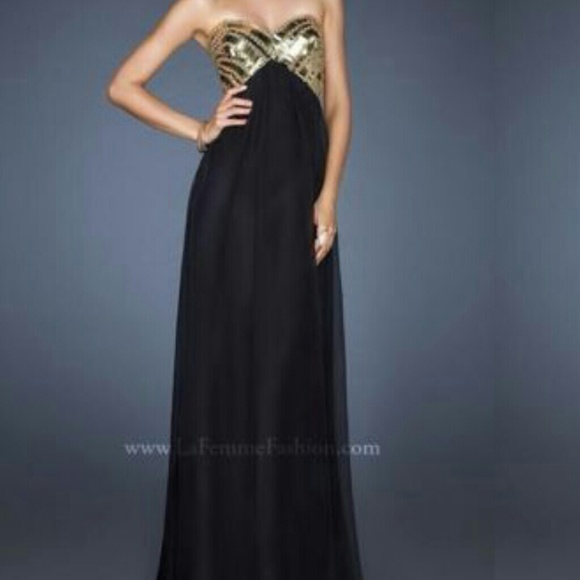La Femme gown size 10