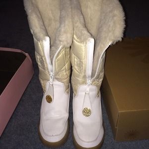 Juicy couture snow. Boots