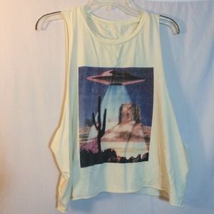 *Trade*Brandy Melville Alien Tank