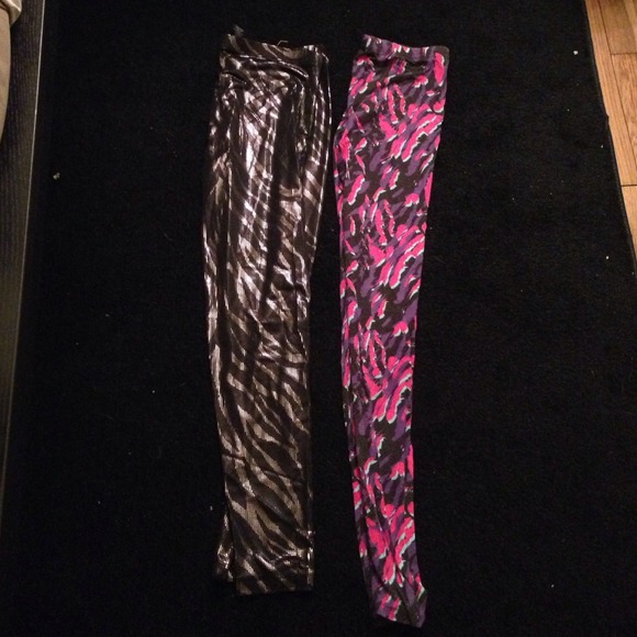 Two pairs of leggings