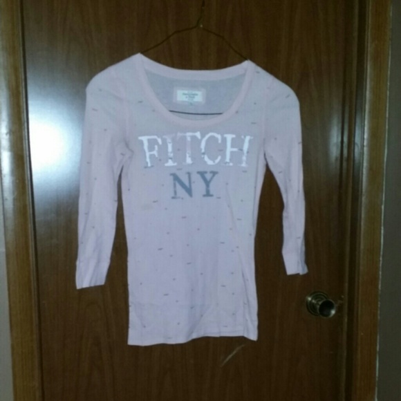 Quarter sleeved shirt