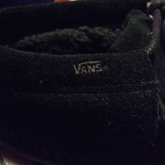 Vans - Picture 4 of 4