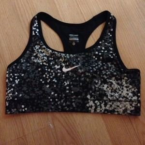 Nike pro black and white sports bra