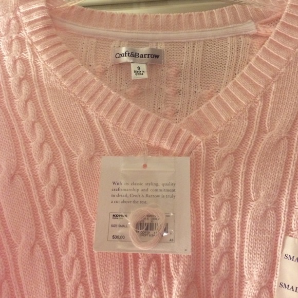 NWT pink sweater - Picture 2 of 3
