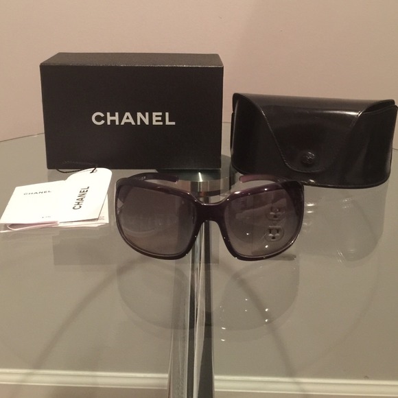 CHANEL sunglasses