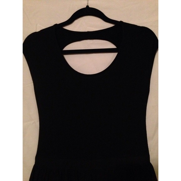 Black dress with slits - Picture 2 of 4