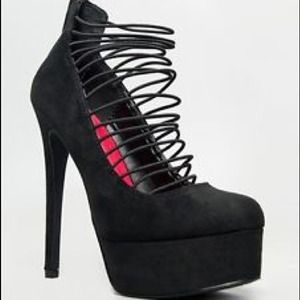 👠 Windsor Laced up Heels 👠