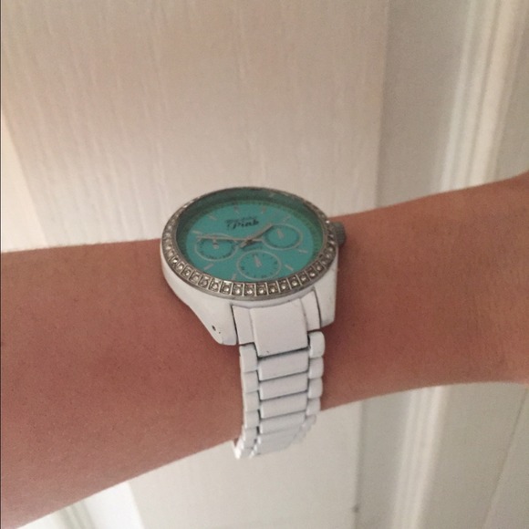 Watch - Picture 2 of 3