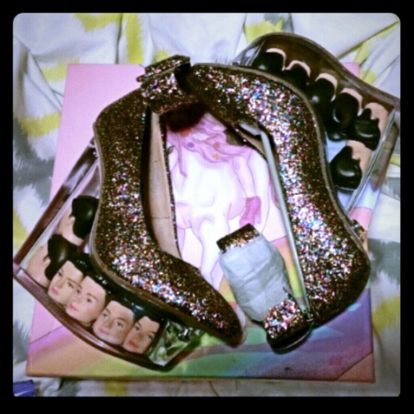 JEFFREY CAMPBELL KILLA