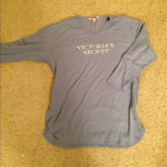 VS sleep shirt