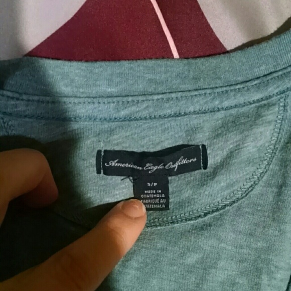 American Eagle long sleeve tee - Picture 2 of 2