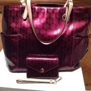 MICHAEL KORS PURSE & WALLET