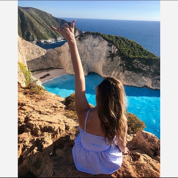 Meet Me/Bookmark closet - Picture 8 of 11