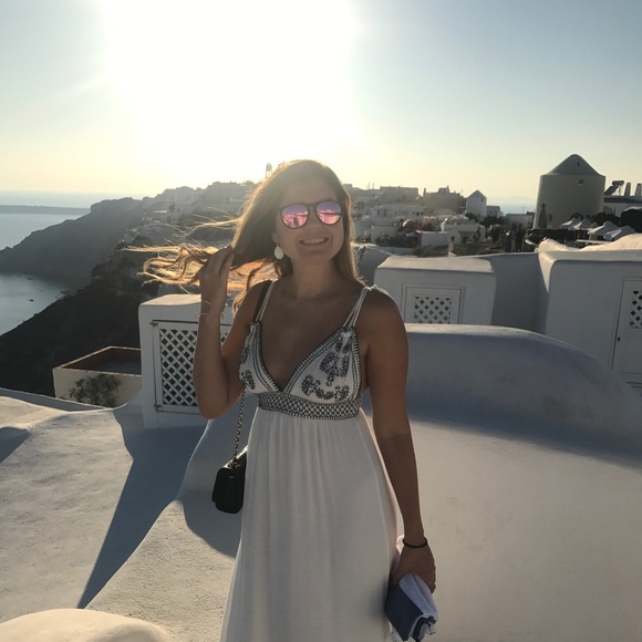 Meet Me/Bookmark closet - Picture 9 of 11