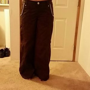 Wide leg pants