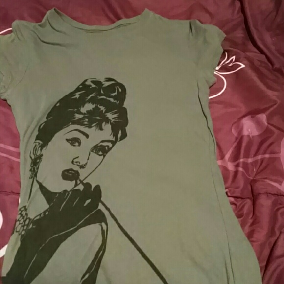 Audrey hepburn tee
