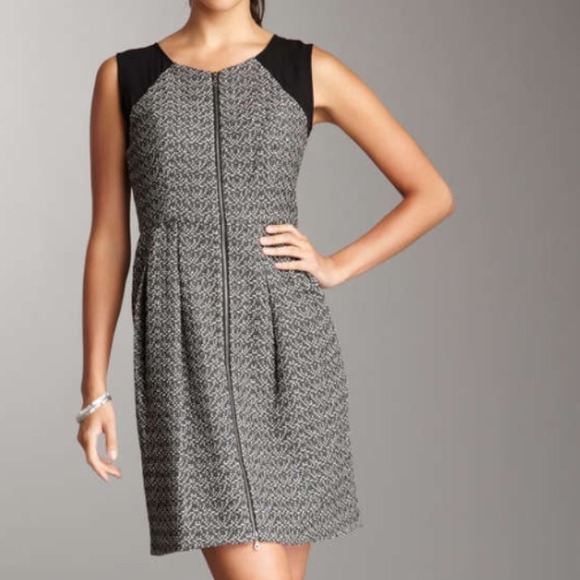 Dresses & Skirts - Temporary Sale Price /New Max & Cleo dress