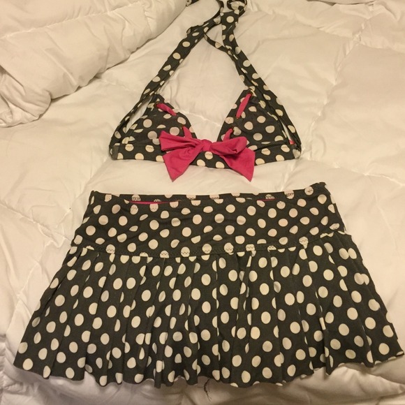 Betsy Johnson bathing suit. worn 2 times!