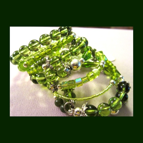Bracelet🌹 - Picture 2 of 2