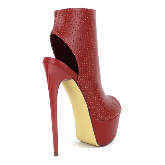 🚫SOLD🚫Red perforated stilettos - Picture 4 of 4