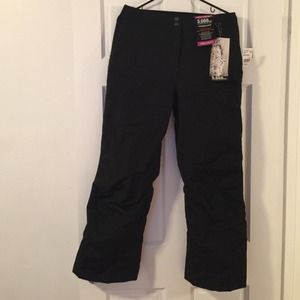 Black never worn ski pants