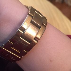 Fossil Accessories - Fossil gold watch Fossil Accessories - Fossil gold watch