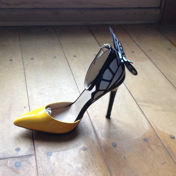 High heel shoe - Picture 2 of 3