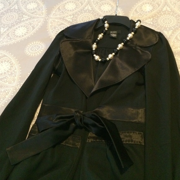 Victoria's Secret Jackets & Blazers - 💕Black Body by Victoria Secret Blazer💞👗🌷