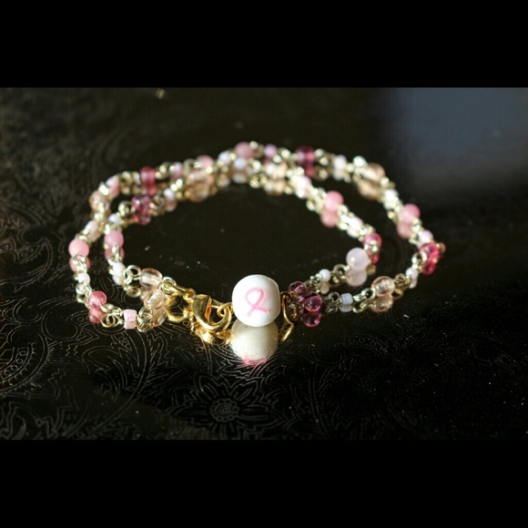 Earring & two bracelets - Picture 3 of 3
