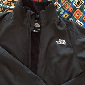 Black North Face Apex Lite Jacket