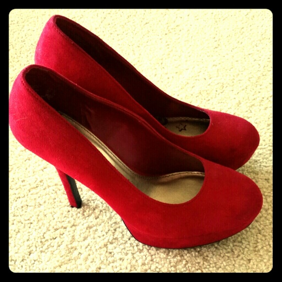 Red Velvet Pumps *price lowered! *