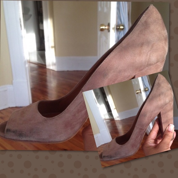 Suede Pumps - Picture 3 of 4