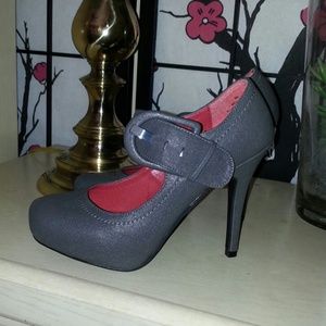 Madeline stuart shoes