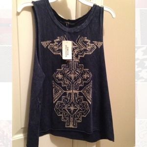 Forever 21 tank