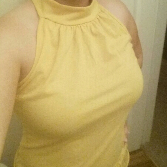 Cute Yellow Top - Picture 1 of 4