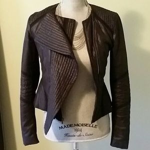 🔥 SELL!!! BCBG Maxazria jacket