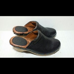 LUCKY BRAND CLOGS SZ 9.5
