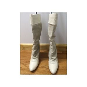 Off-White Suede & Leather boots. Size 7