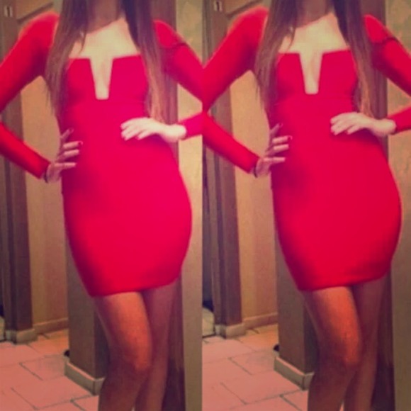SOLD ON ALTERNATE WEBSITE! Sexy Red Dress- XS